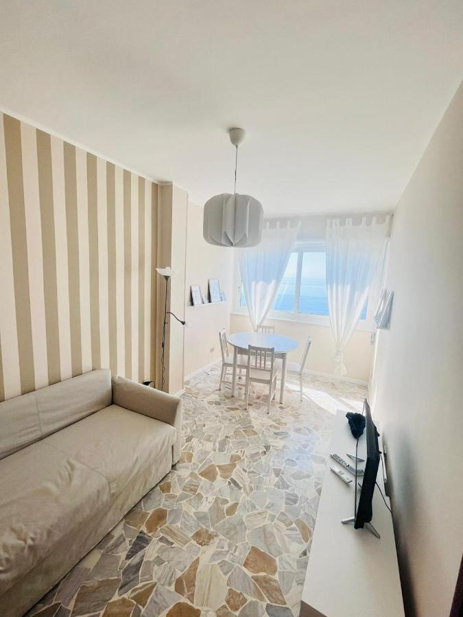 Suite Sunset 7 - Fronte Mare 圣雷默 外观 照片