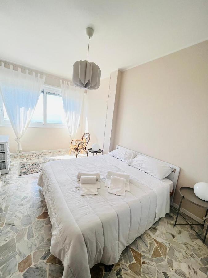 Suite Sunset 7 - Fronte Mare 圣雷默 外观 照片